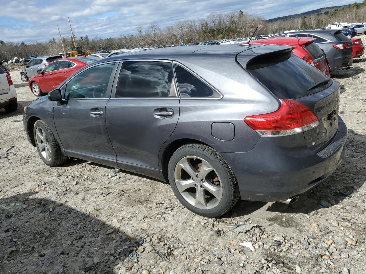 2012 TOYOTA VENZA LE - Фото 2