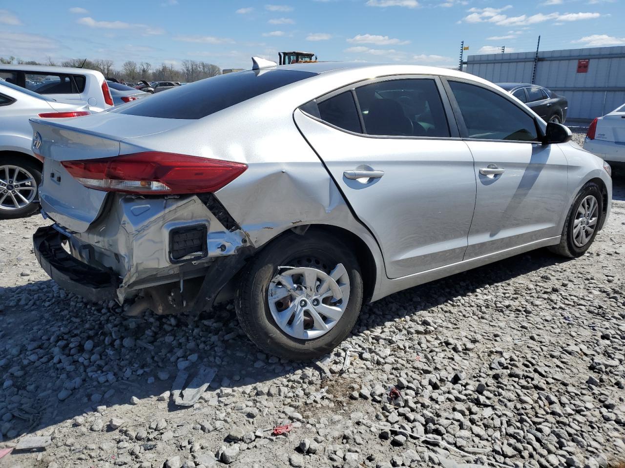 2017 HYUNDAI ELANTRA SE - Image 3