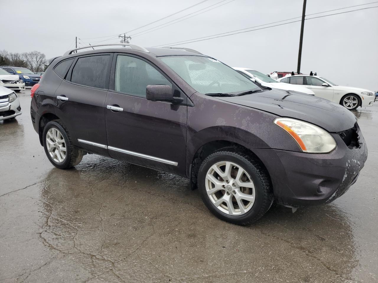2013 NISSAN ROGUE S - Image 4