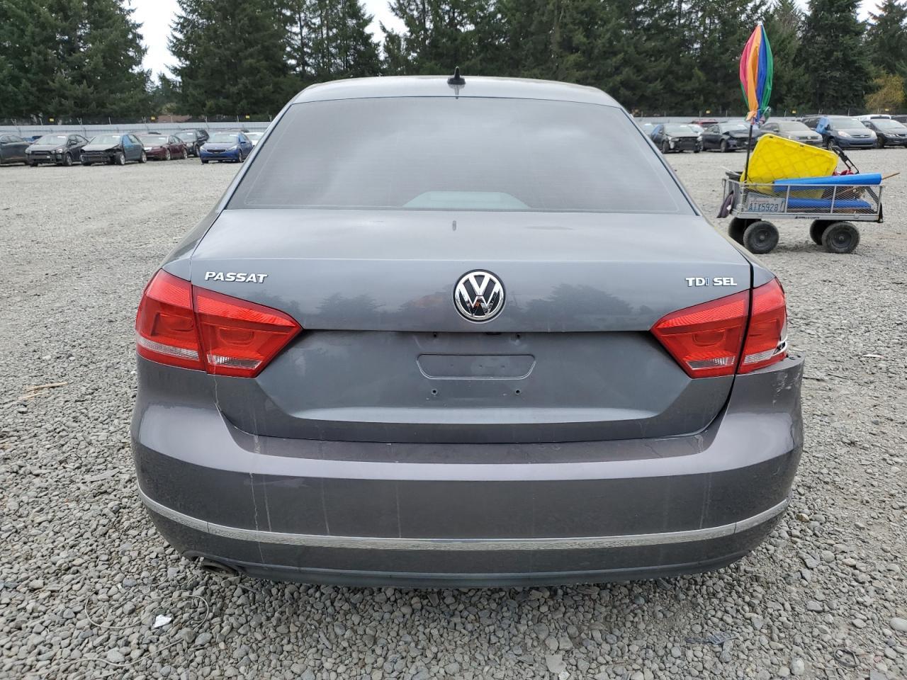 2014 VOLKSWAGEN PASSAT SEL - Фото 6