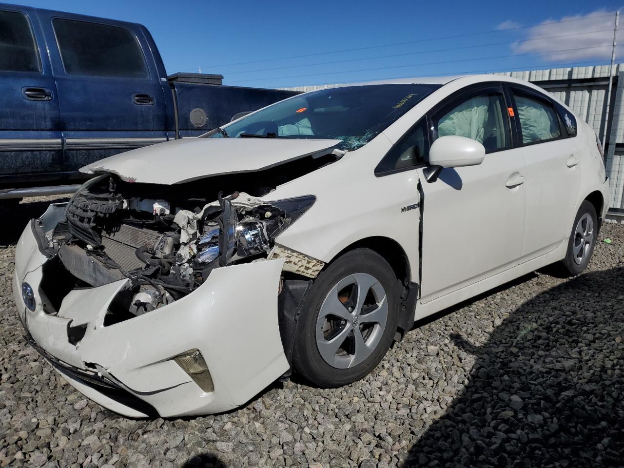 2014 TOYOTA PRIUS car image