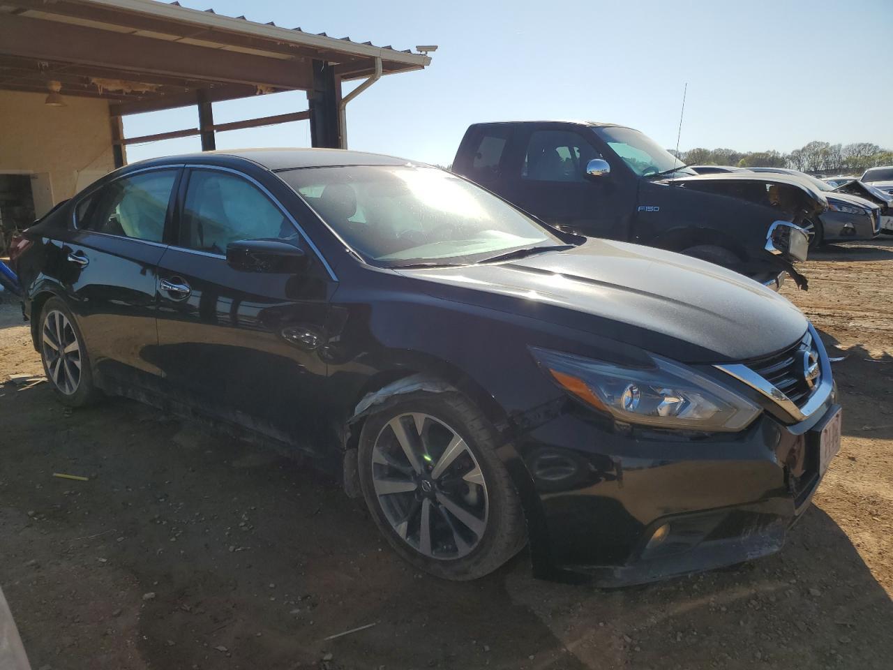2017 NISSAN ALTIMA 2.5 - Фото 4