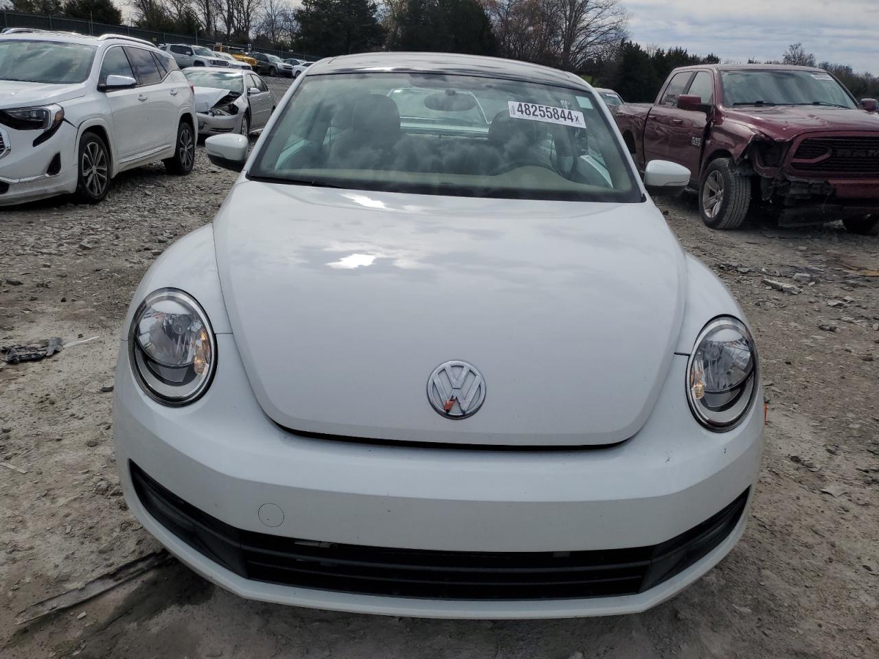 2015 VOLKSWAGEN BEETLE 1.8 - Фото 5