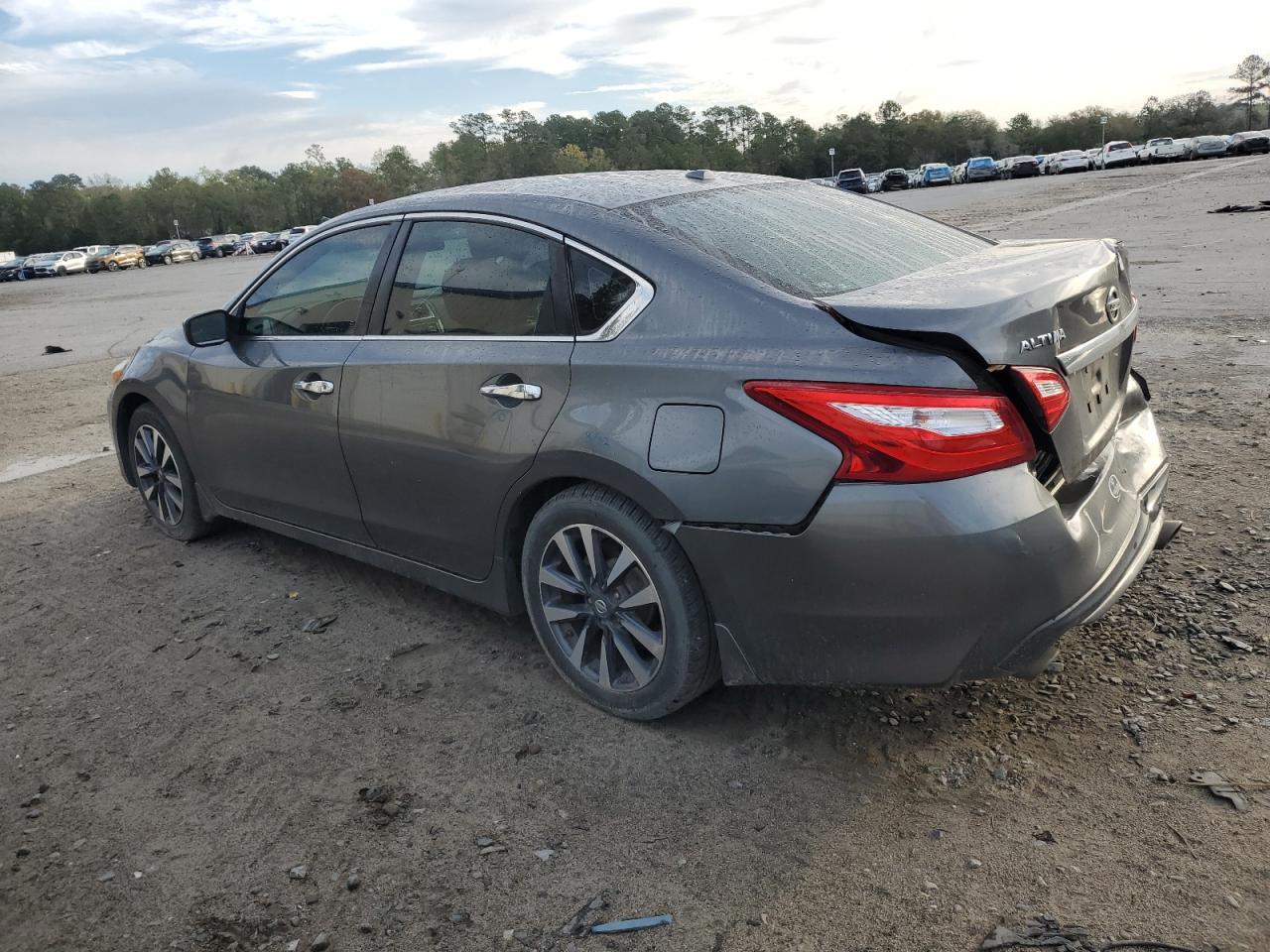 2017 NISSAN ALTIMA 2.5 - Фото 2
