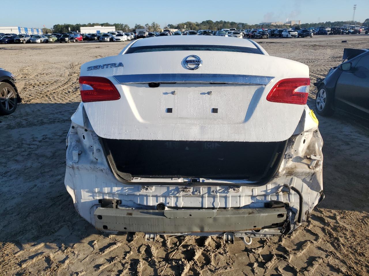 2018 NISSAN SENTRA S - Image 6