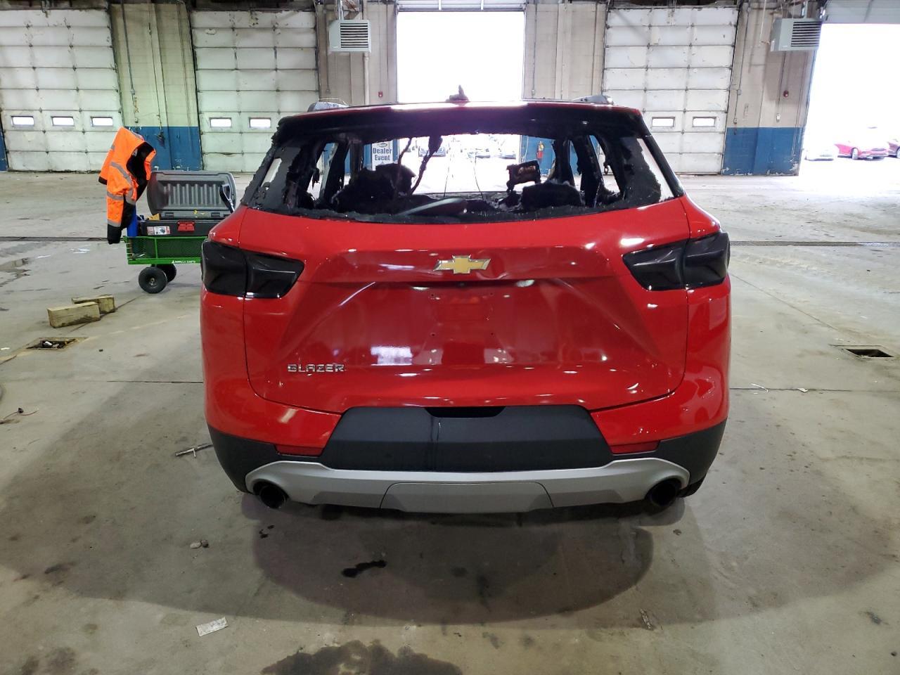 2021 CHEVROLET BLAZER 2LT - Фото 6