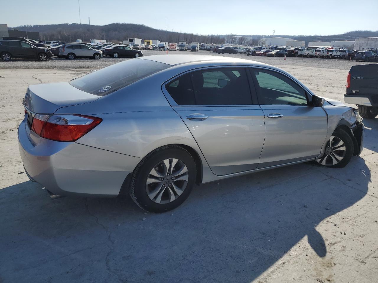 2014 HONDA ACCORD LX - Image 3