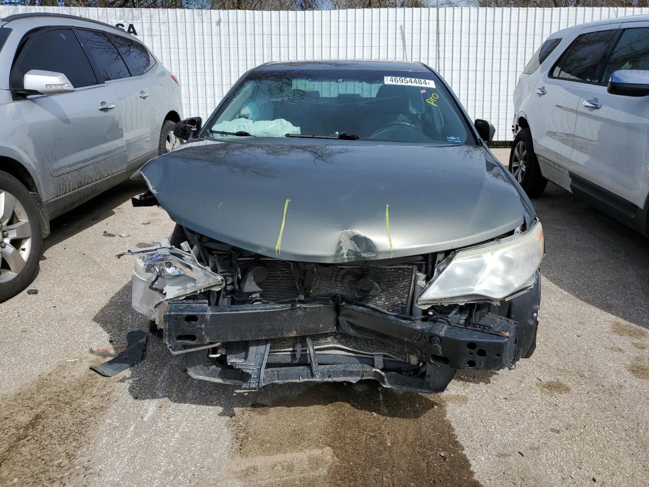 2014 TOYOTA CAMRY L - Image 5