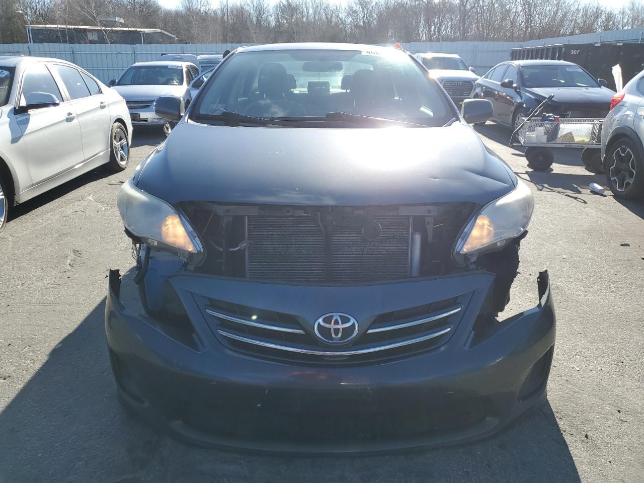 2013 TOYOTA COROLLA BA - Image 5