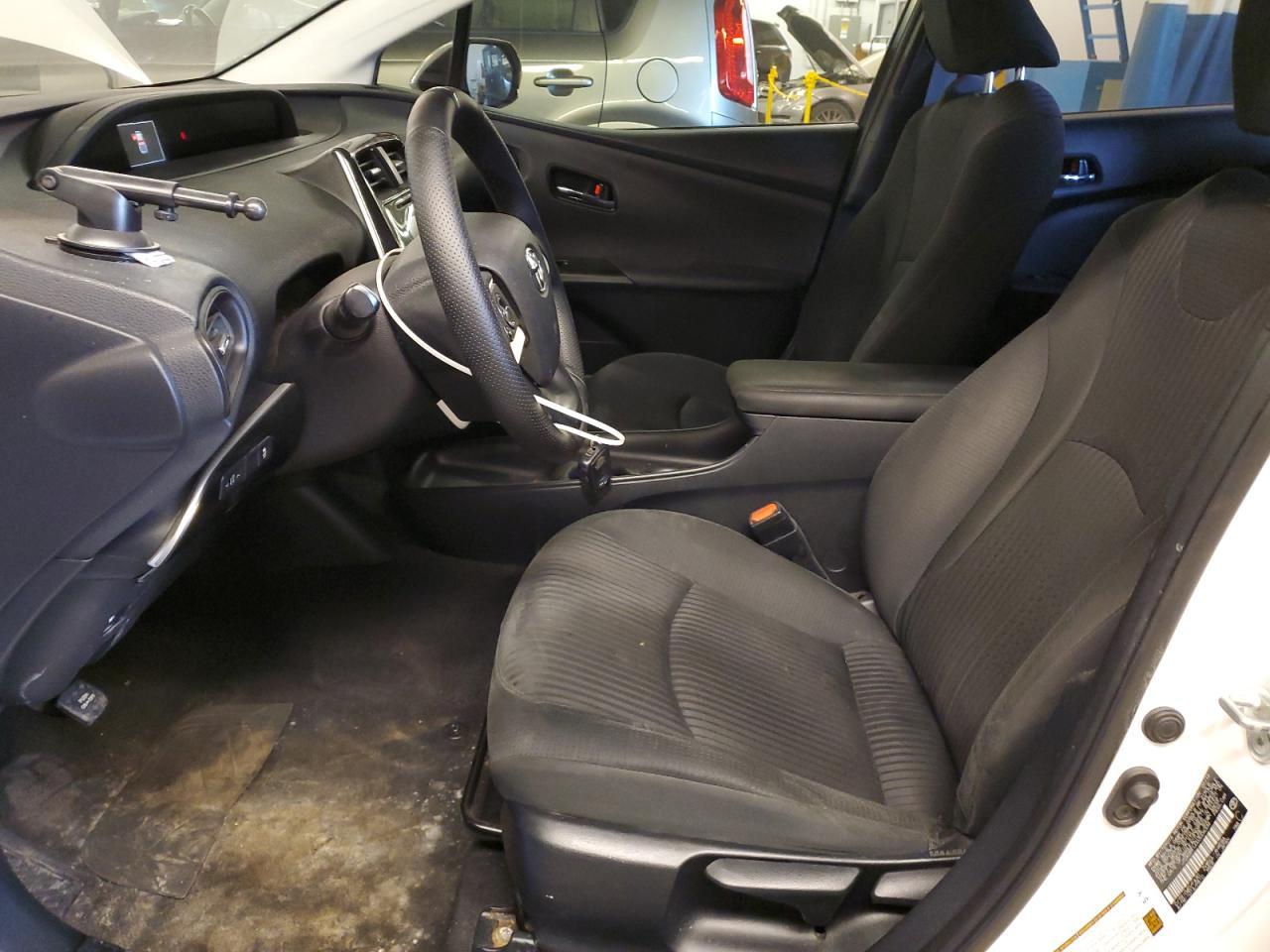 2016 TOYOTA PRIUS - Image 7