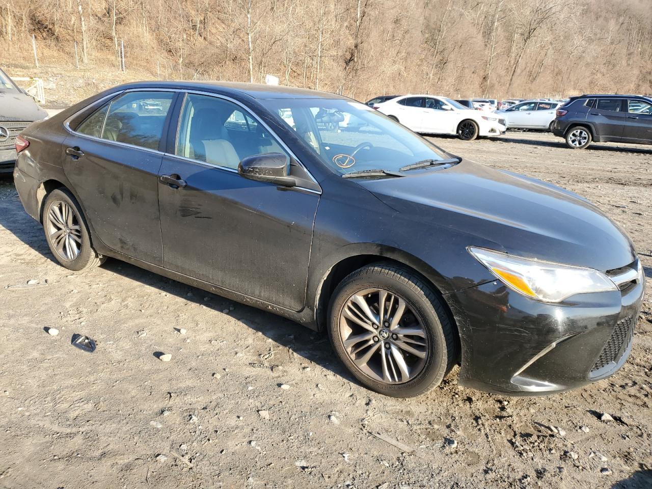 2016 TOYOTA CAMRY LE - Image 4