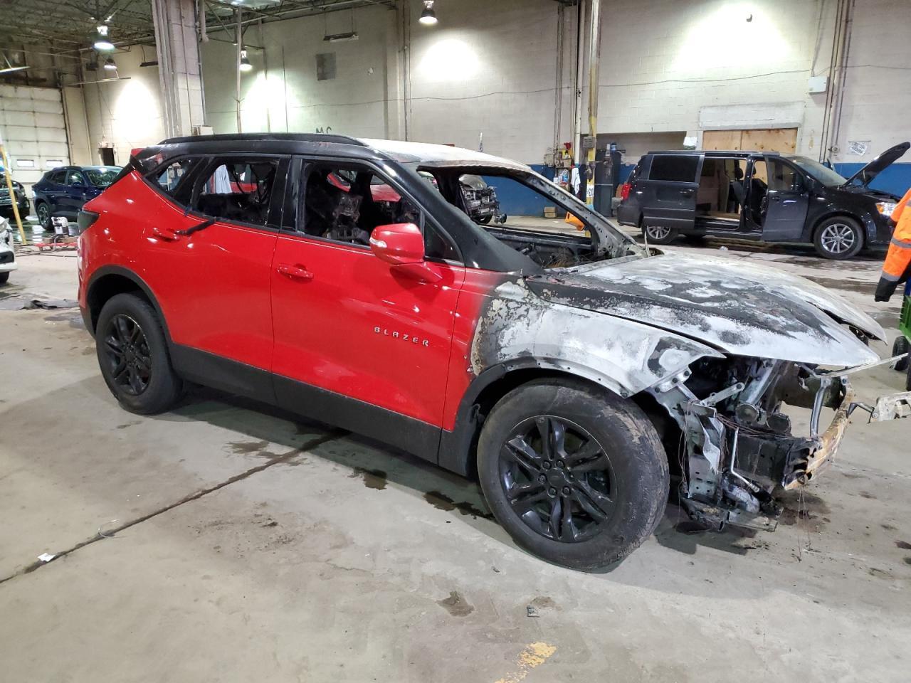 2021 CHEVROLET BLAZER 2LT - Фото 4