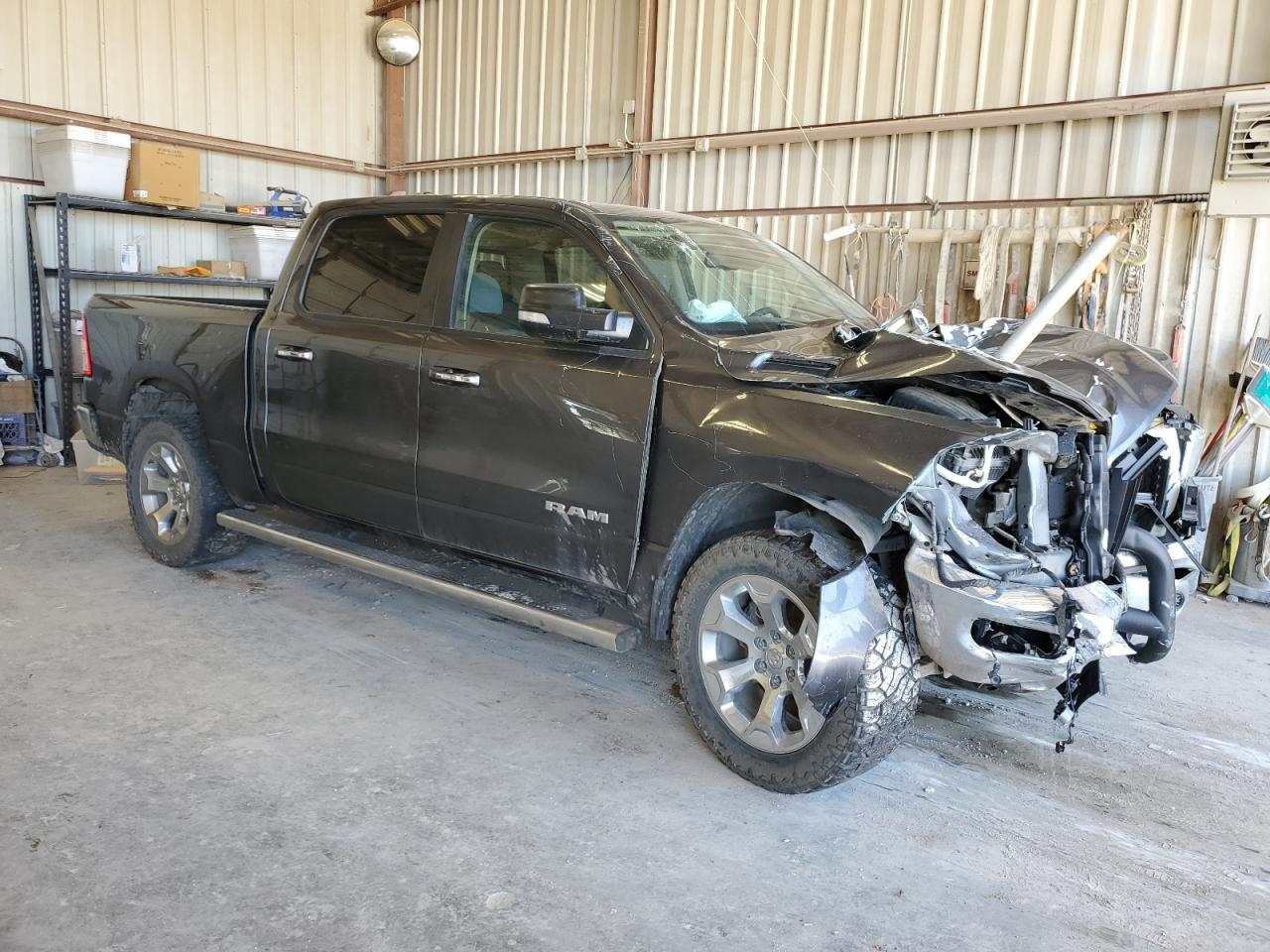 2019 RAM 1500 BIG H - Фото 4