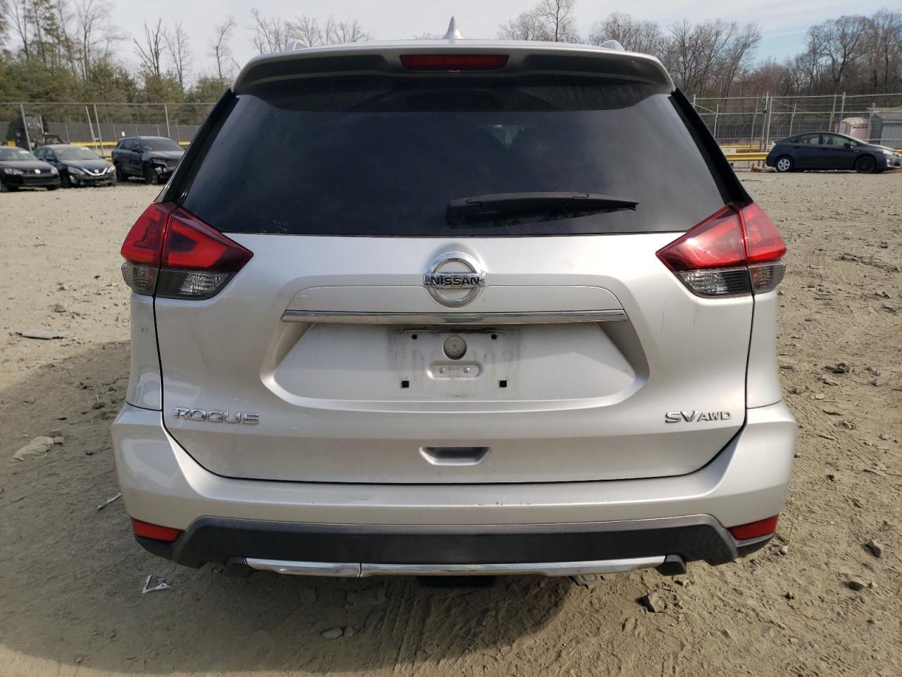 2018 NISSAN ROGUE S - Фото 6