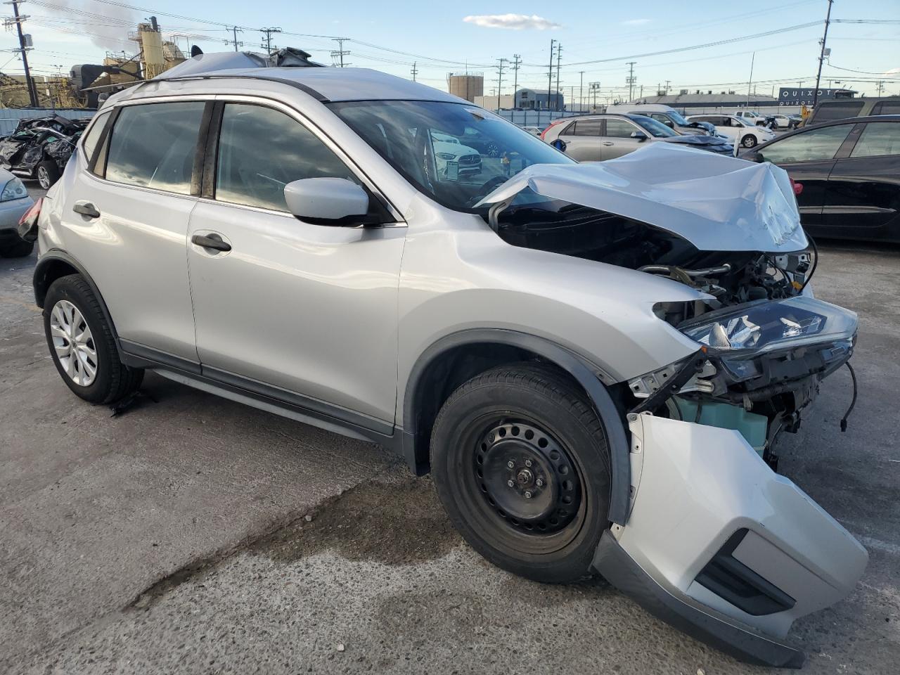 2017 NISSAN ROGUE S - Фото 4