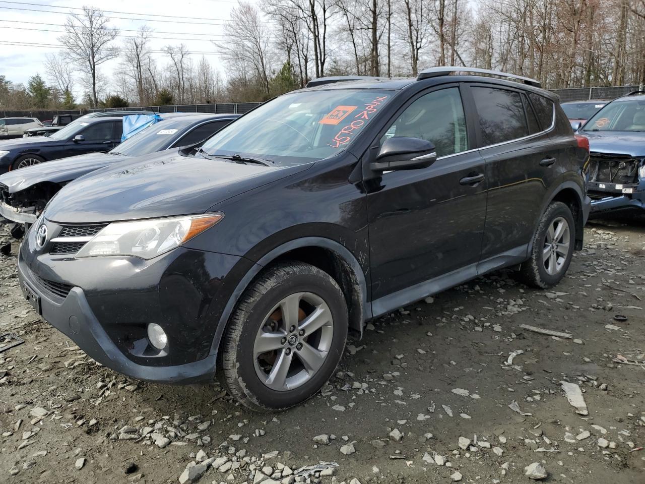 2015 TOYOTA RAV4 XLE