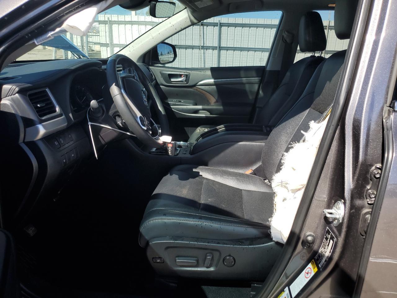 2019 TOYOTA HIGHLANDER - Фото 7