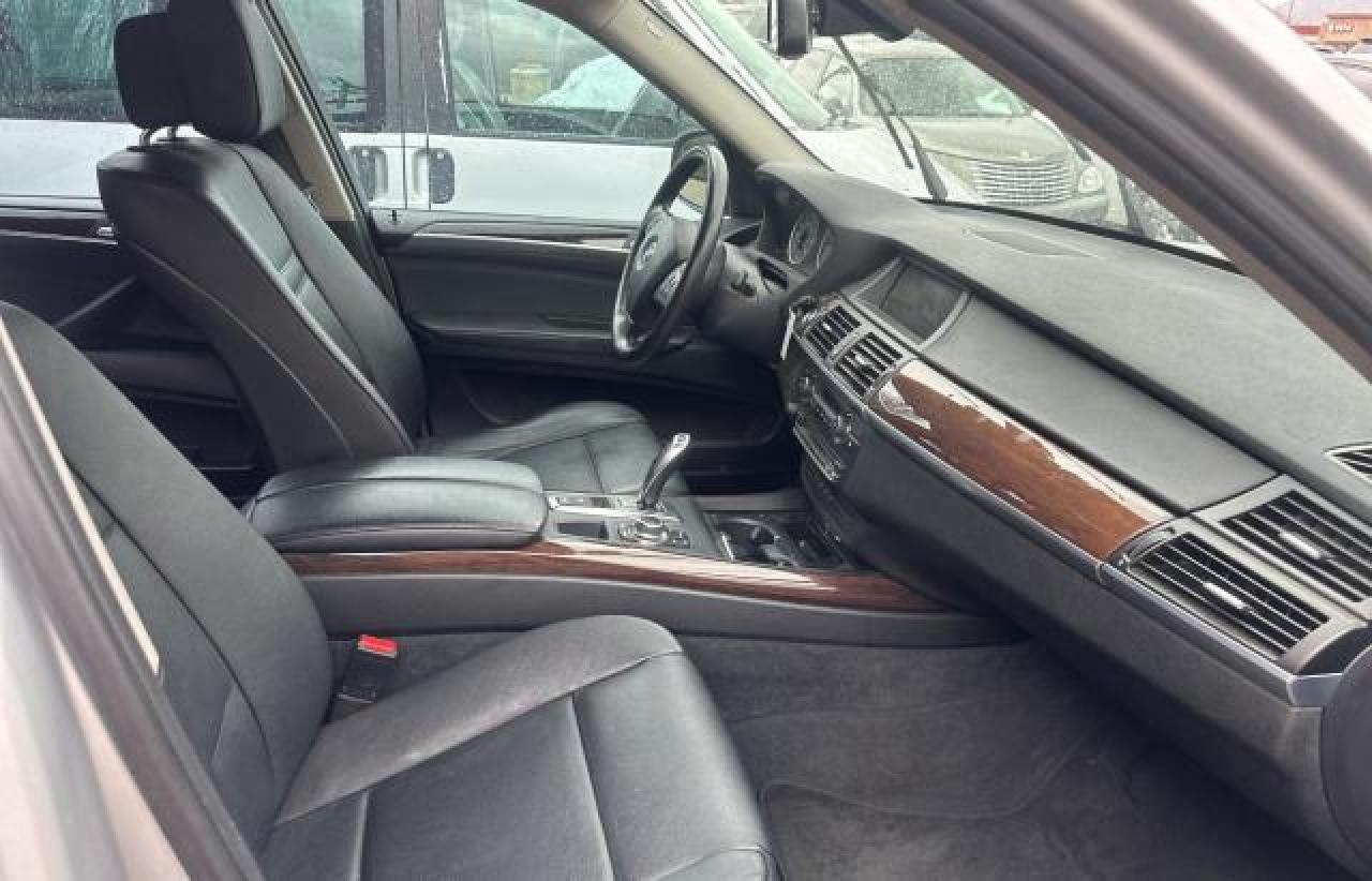 2012 BMW X5 XDRIVE3 - Image 5