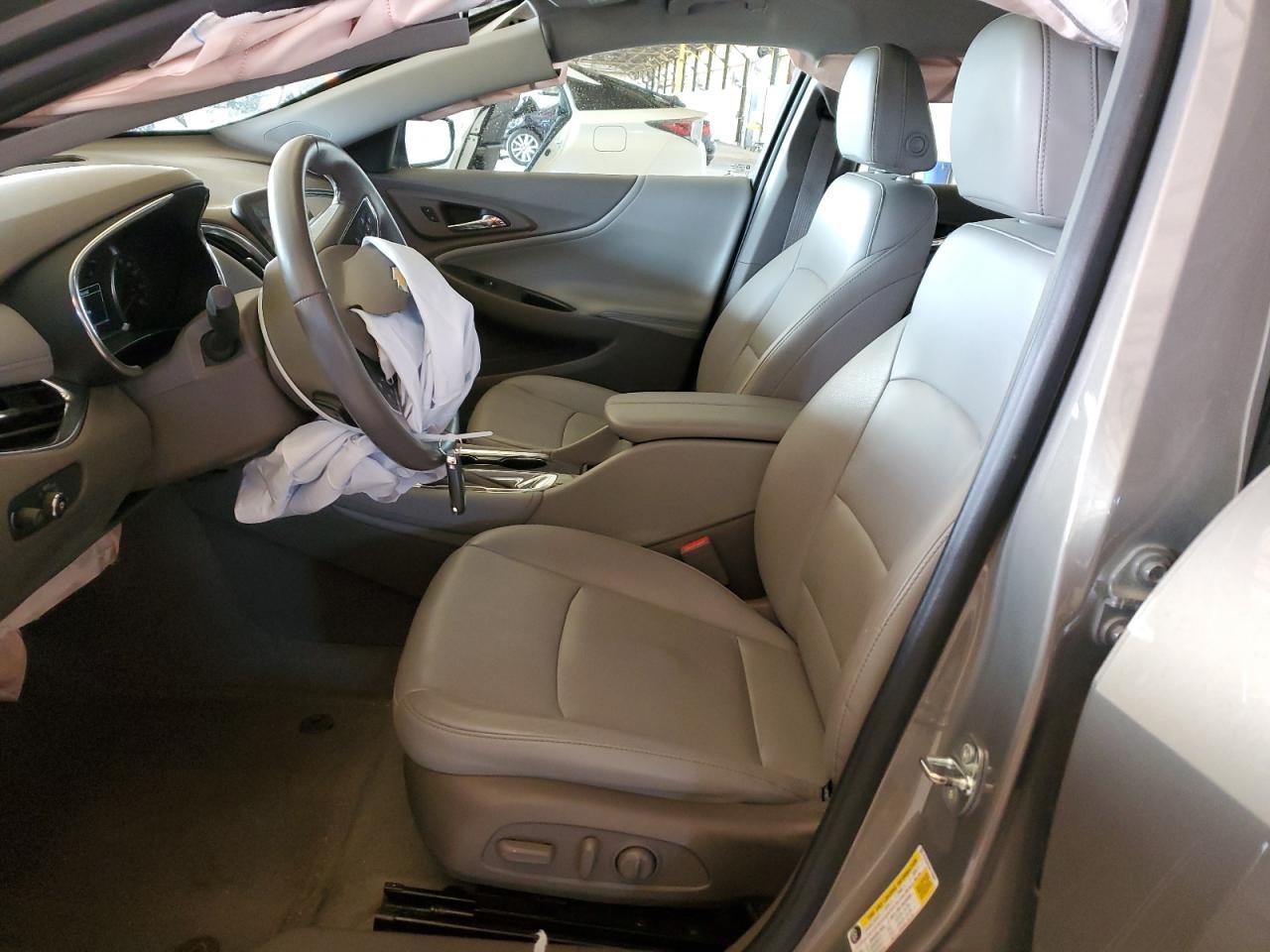 2017 CHEVROLET MALIBU LT - Image 7
