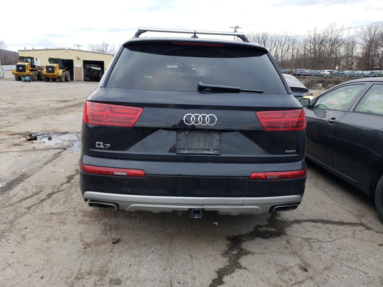 2018 AUDI Q7 PREMIUM - Image 6
