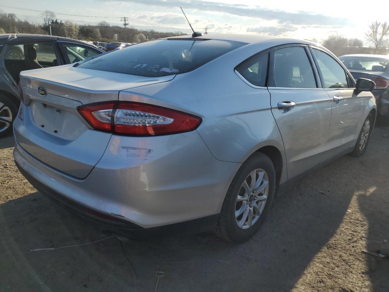 2017 FORD FUSION S - Фото 3