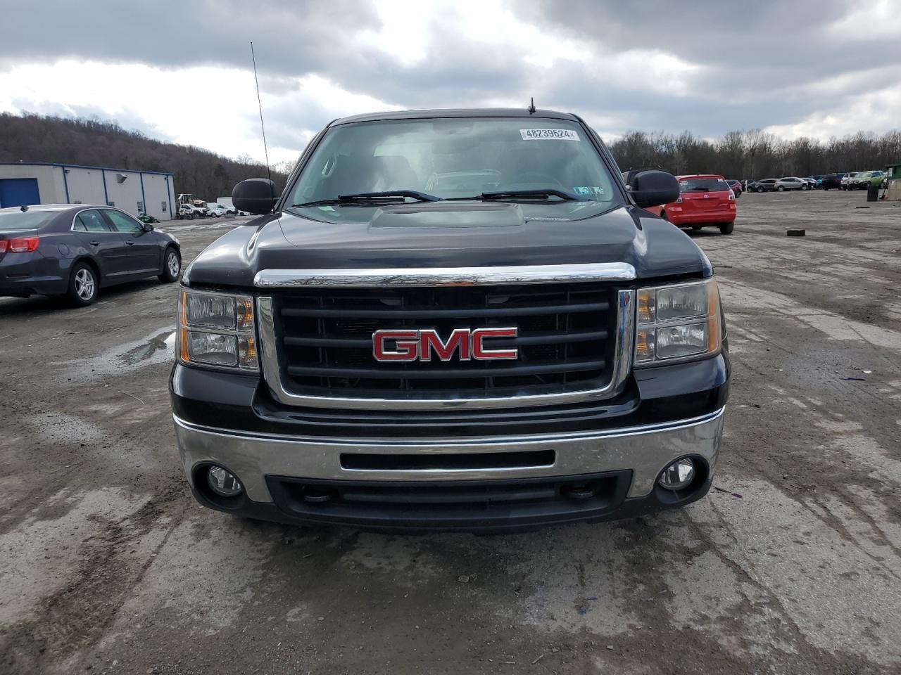 2011 GMC SIERRA K15 - Image 5