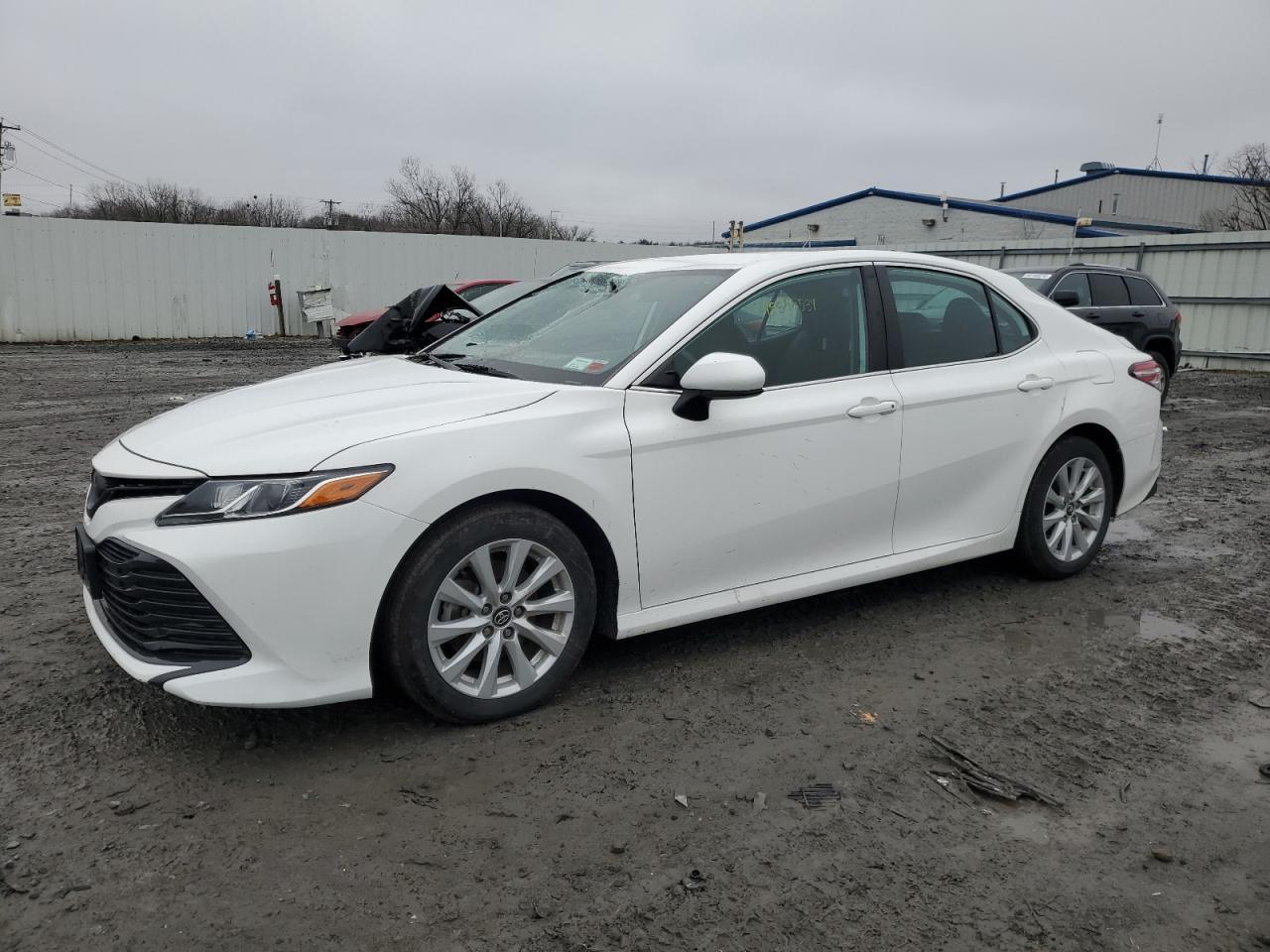 2020 TOYOTA CAMRY LE