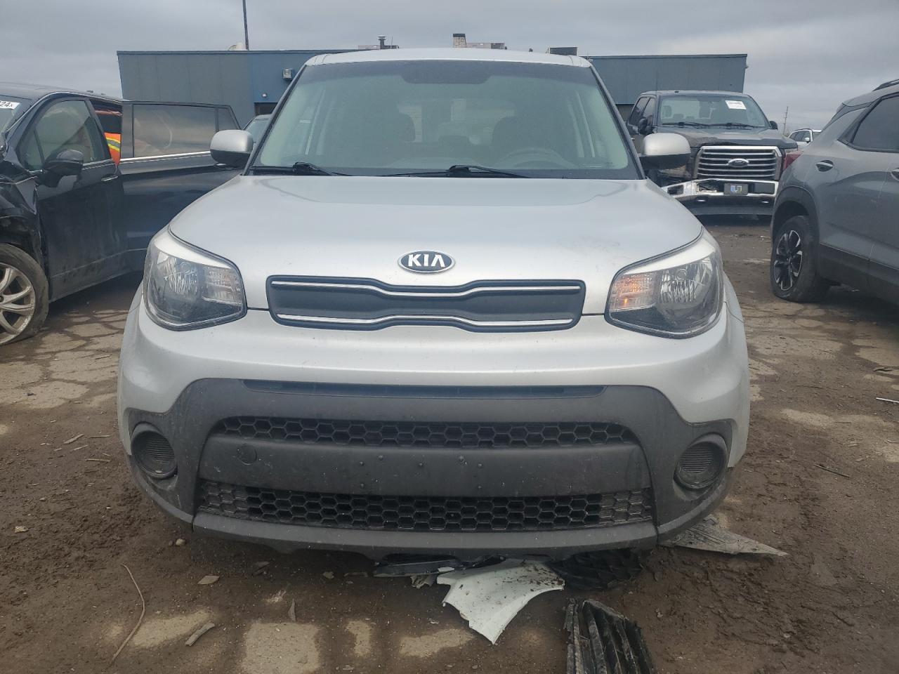 2017 KIA SOUL - Image 5