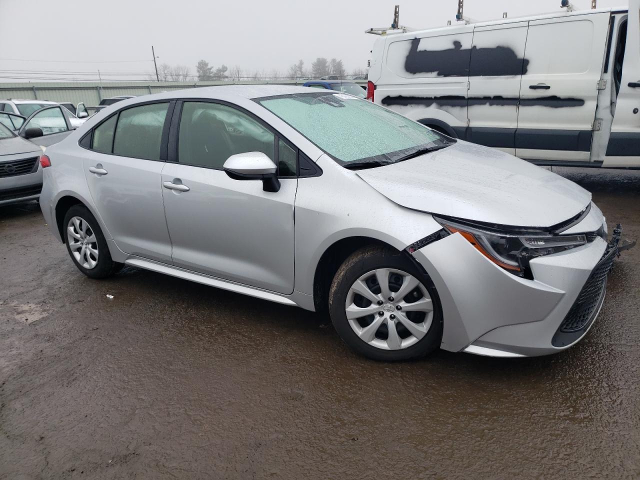 2022 TOYOTA COROLLA LE - Image 4