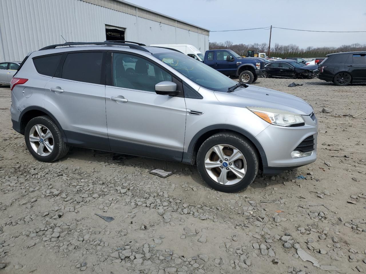 2013 FORD ESCAPE SE - Фото 4