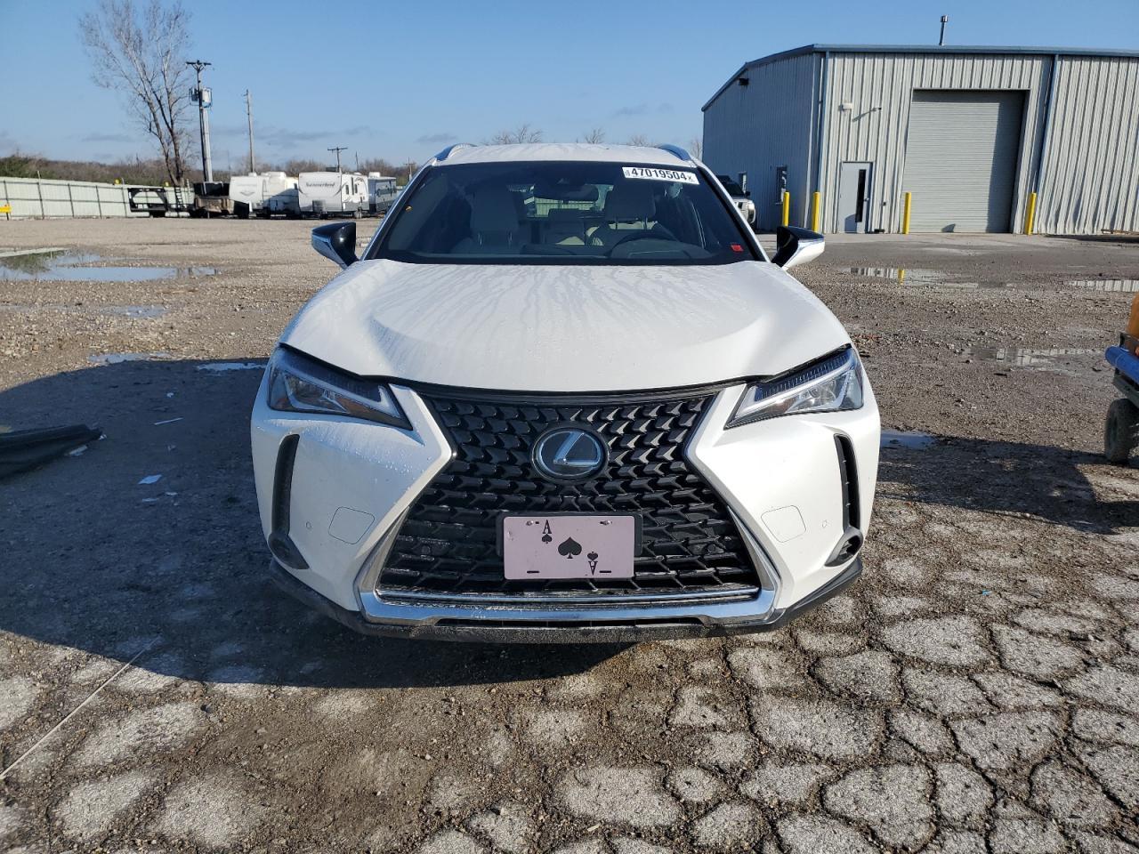 2022 LEXUS UX 200 BAS - Фото 5