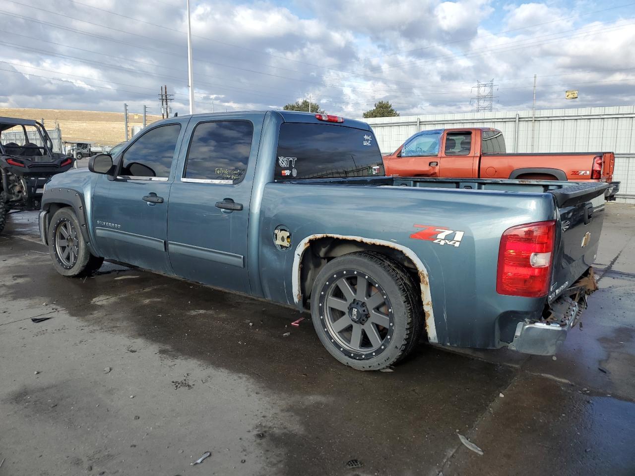 2012 CHEVROLET SILVERADO - Фото 2