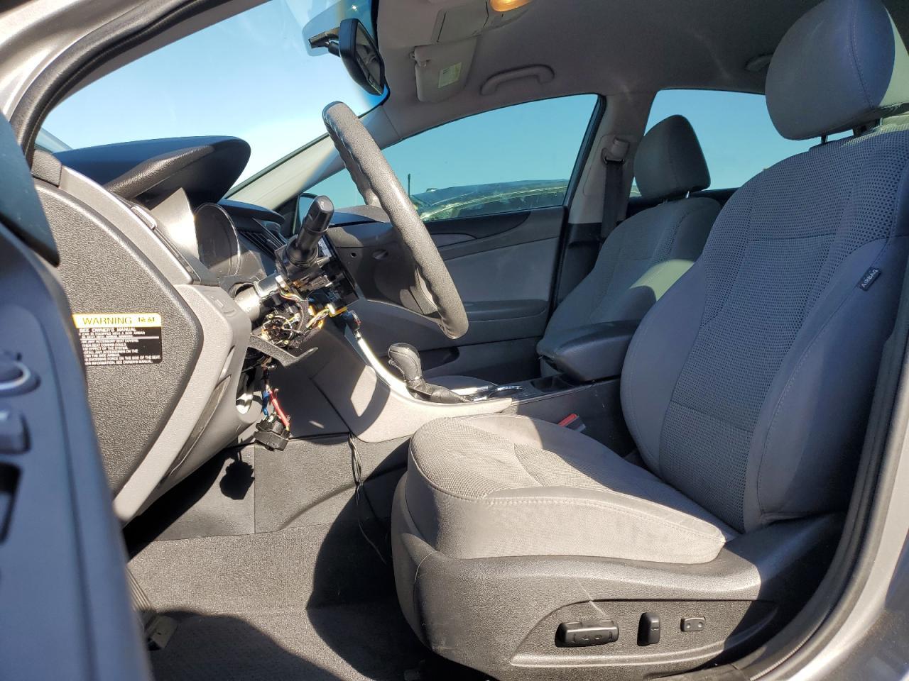 2013 HYUNDAI SONATA GLS - Image 7