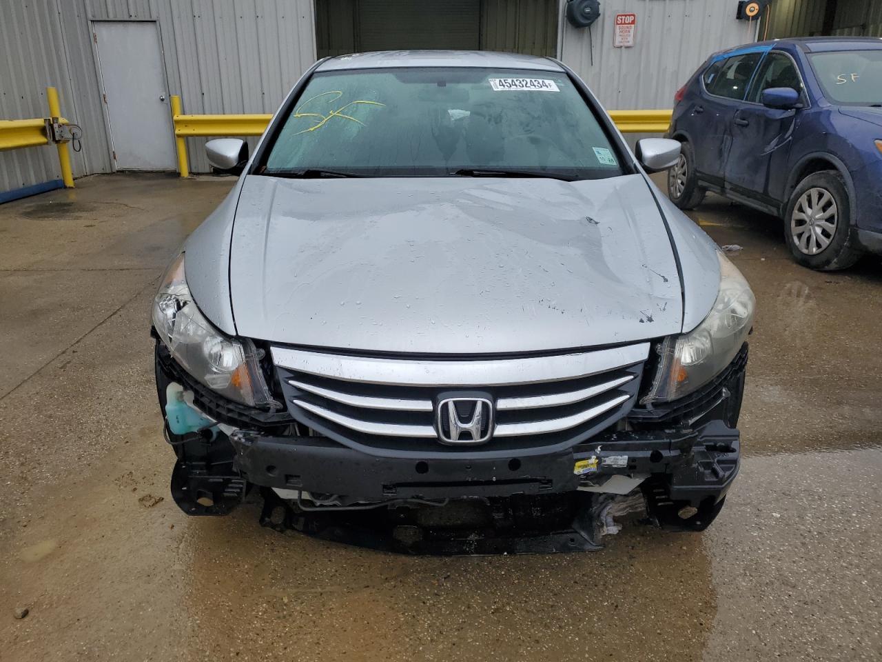 2012 HONDA ACCORD SE - Image 5
