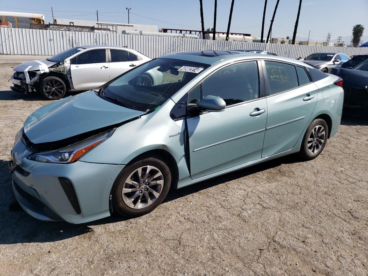 2019 TOYOTA PRIUS