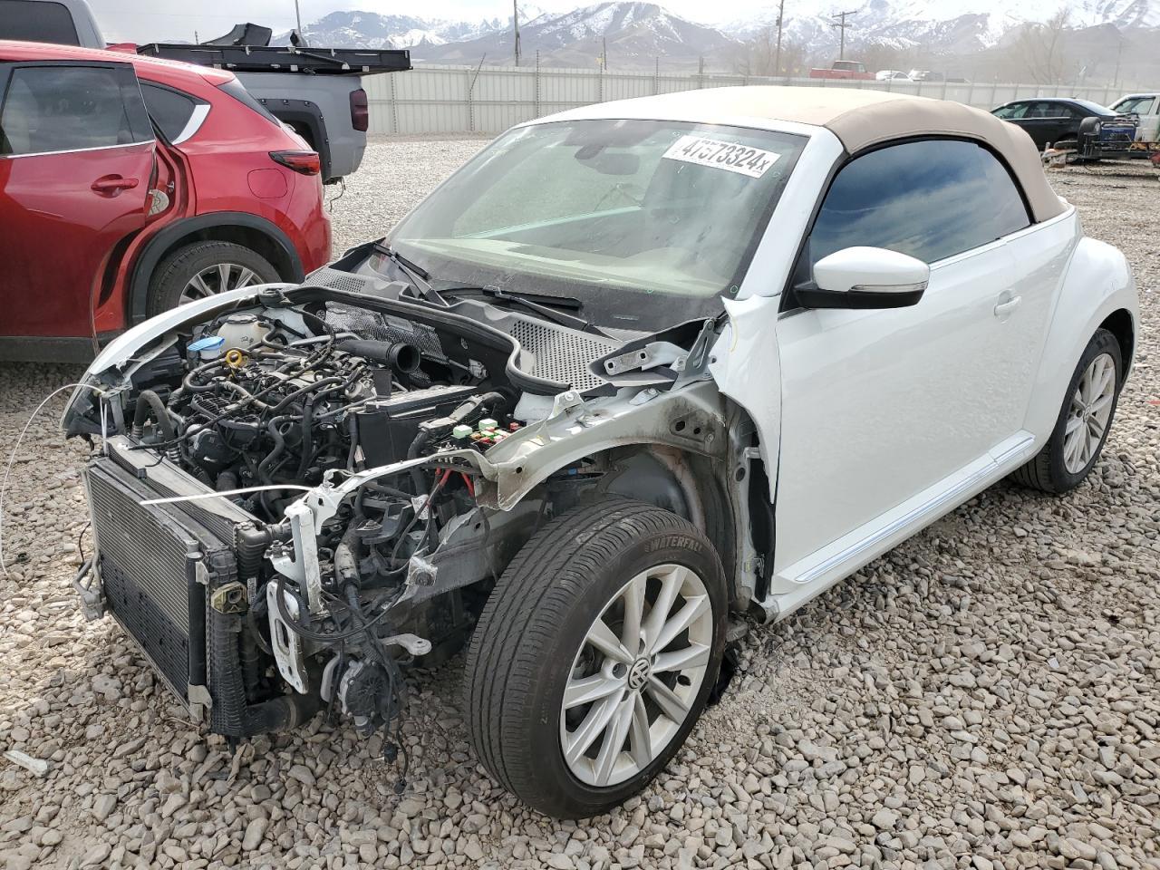 2019 VOLKSWAGEN BEETLE S