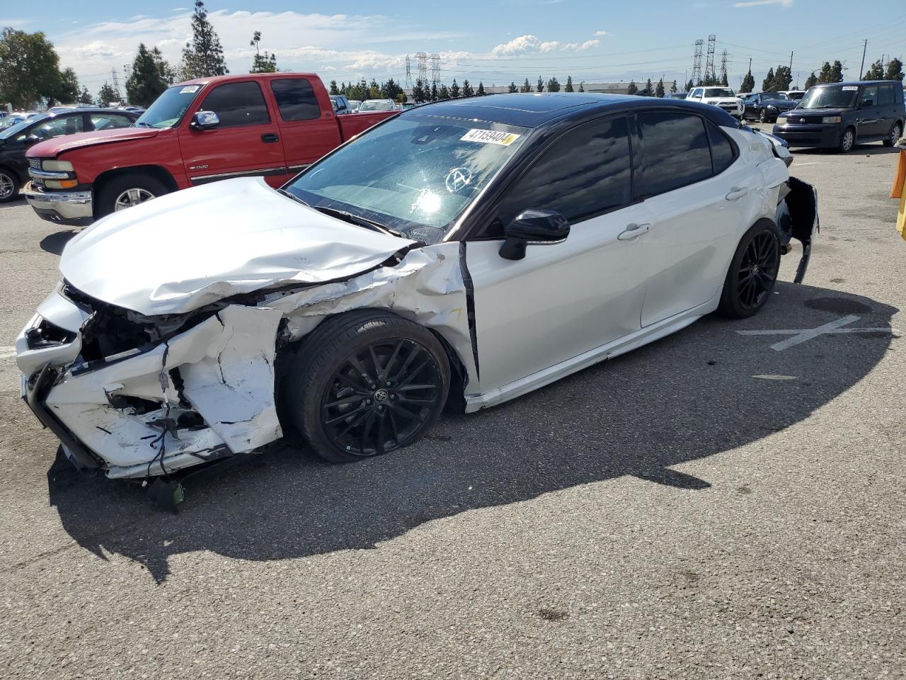 2022 TOYOTA CAMRY XSE