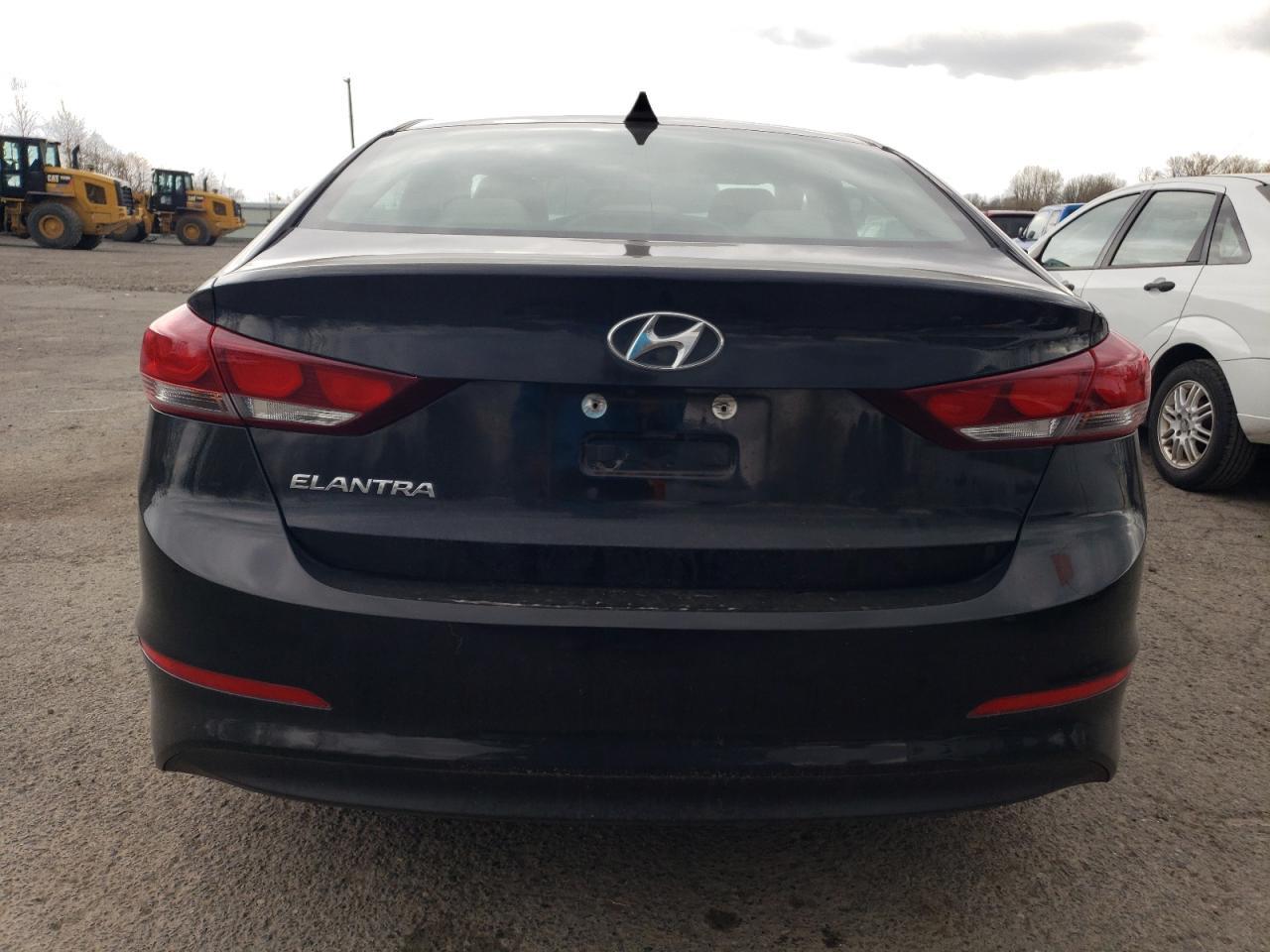 2017 HYUNDAI ELANTRA SE - Фото 6