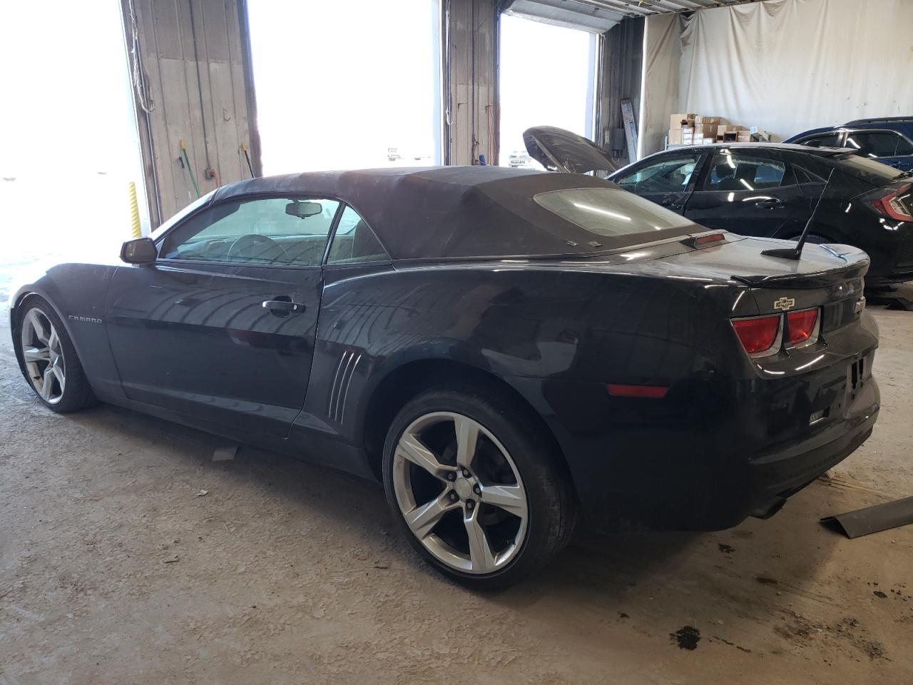2011 CHEVROLET CAMARO LT - Фото 2