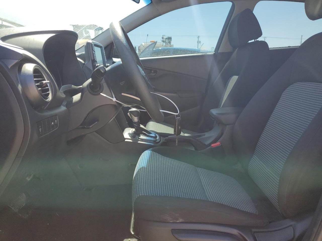 2020 HYUNDAI KONA SE - Фото 7