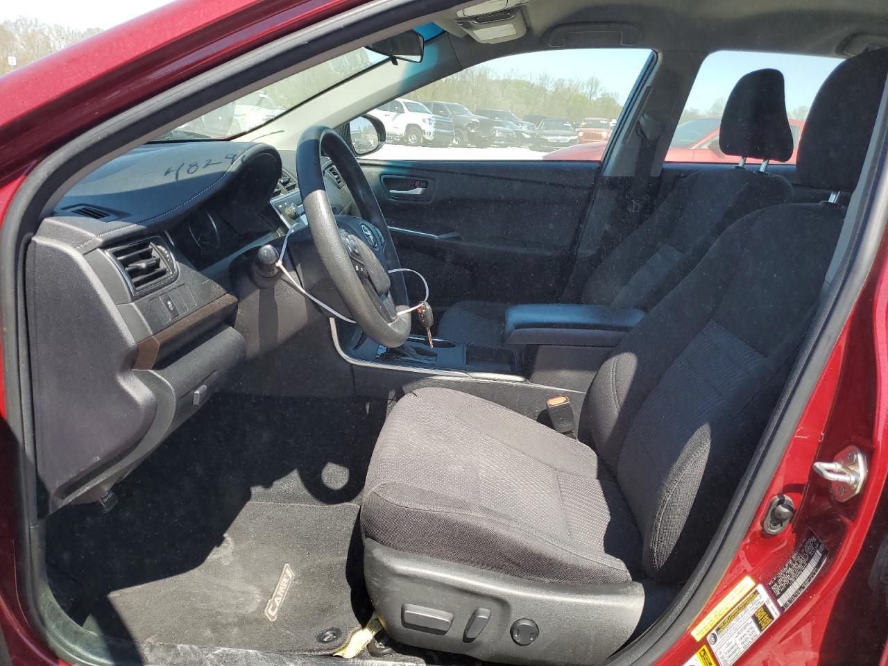 2017 TOYOTA CAMRY LE - Фото 7