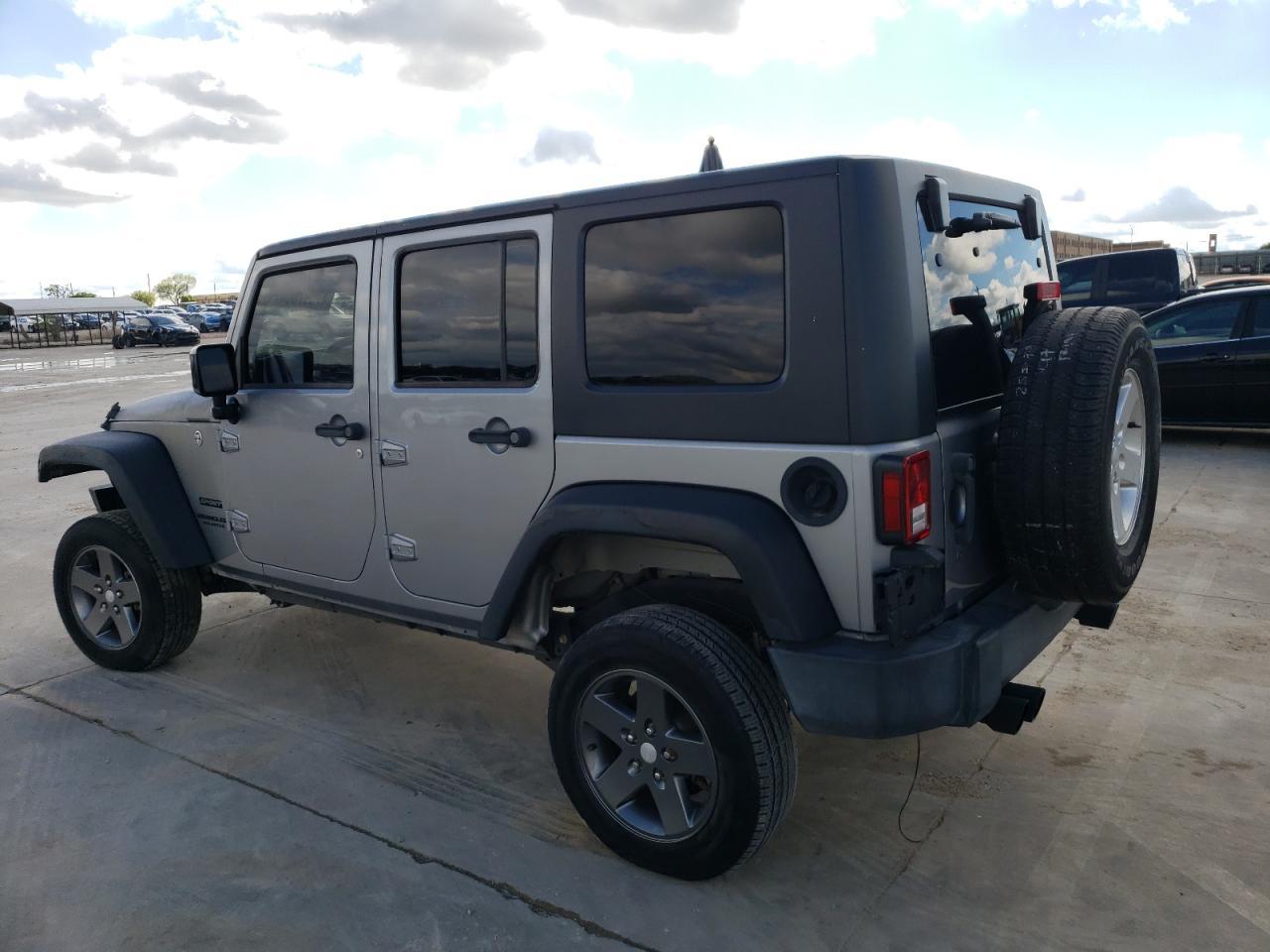 2017 JEEP WRANGLER U - Image 2