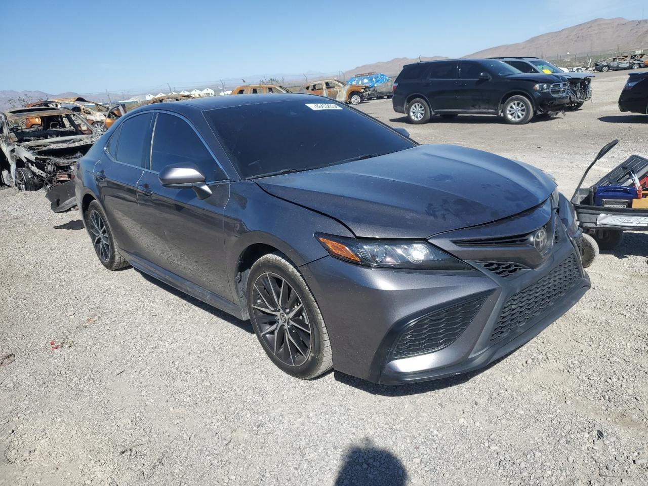 2021 TOYOTA CAMRY SE - Фото 4