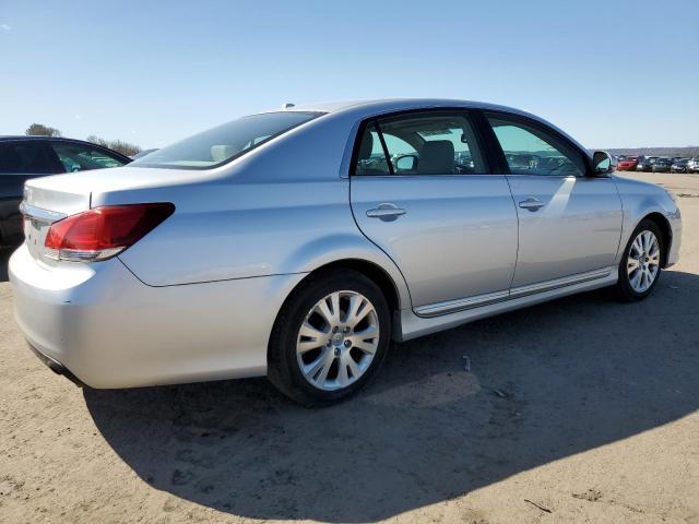 2011 Toyota Avalon Base - Фото 3