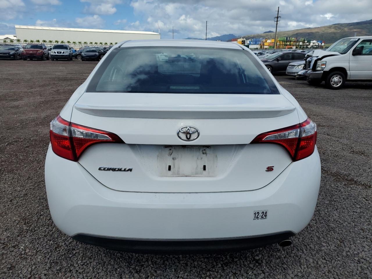 2015 TOYOTA COROLLA L - Image 6