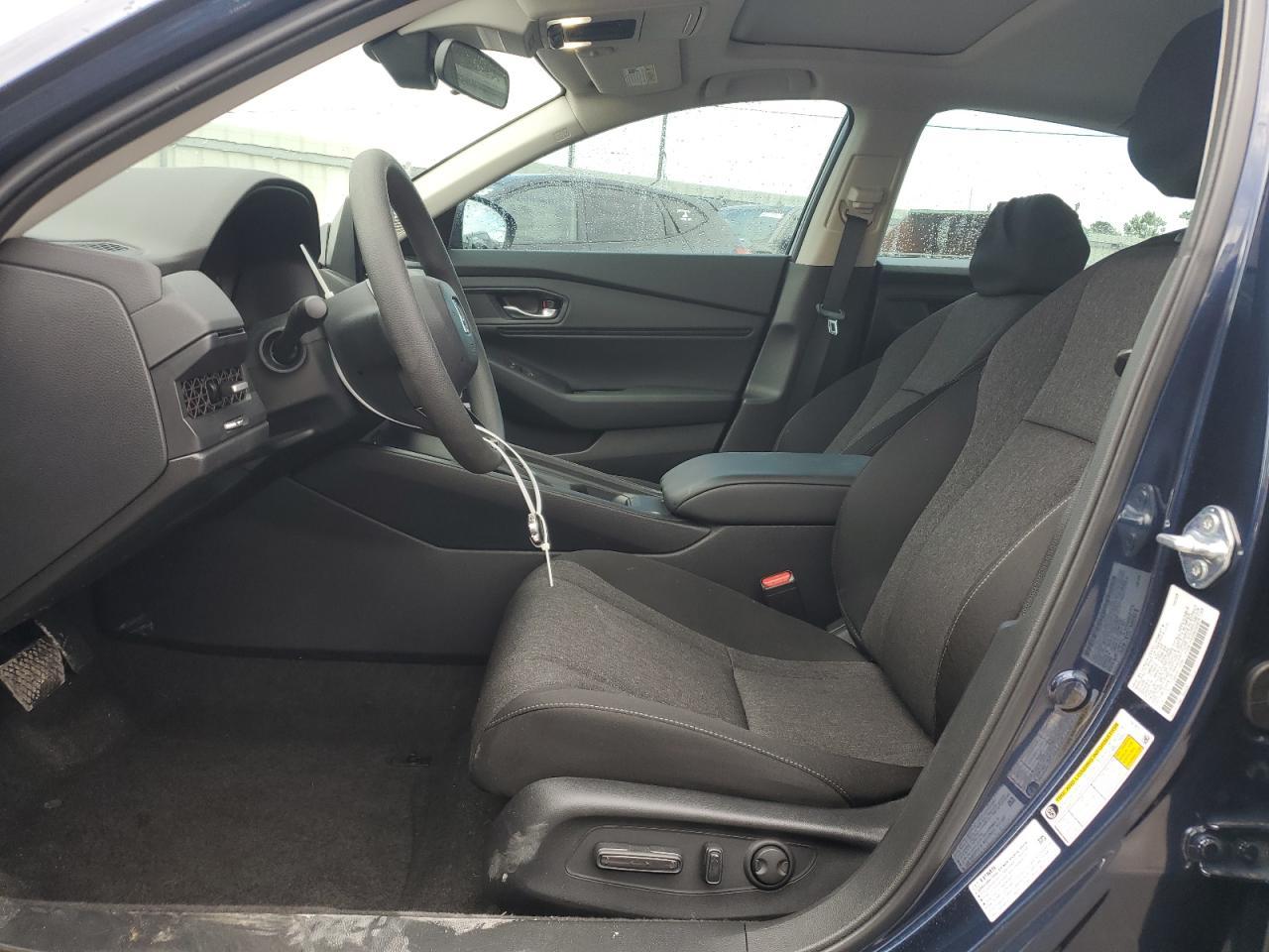 2024 HONDA ACCORD EX - Image 7