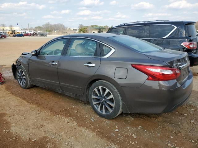 2017 Nissan Altima 2.5 - Image 2