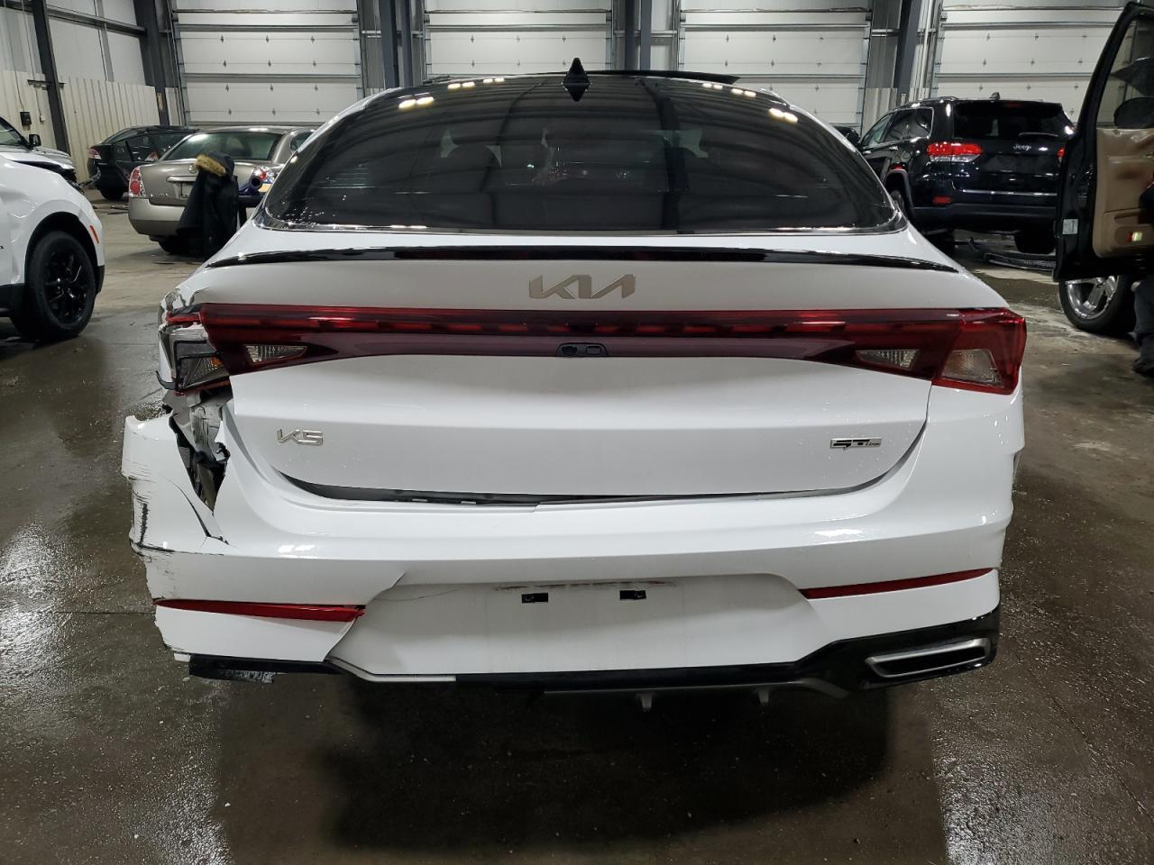 2023 KIA K5 GT LINE - Фото 6