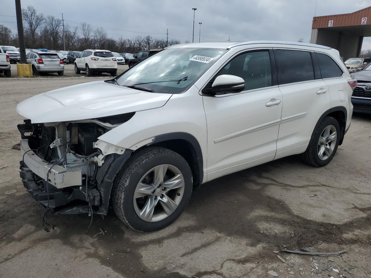 2015 TOYOTA HIGHLANDER