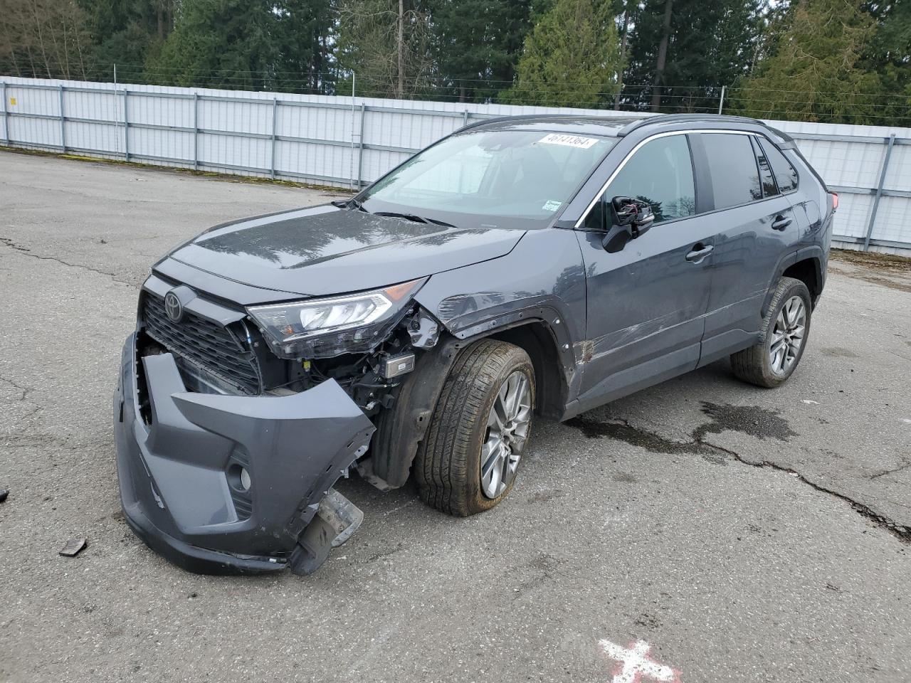 2021 TOYOTA RAV4 XLE P car image